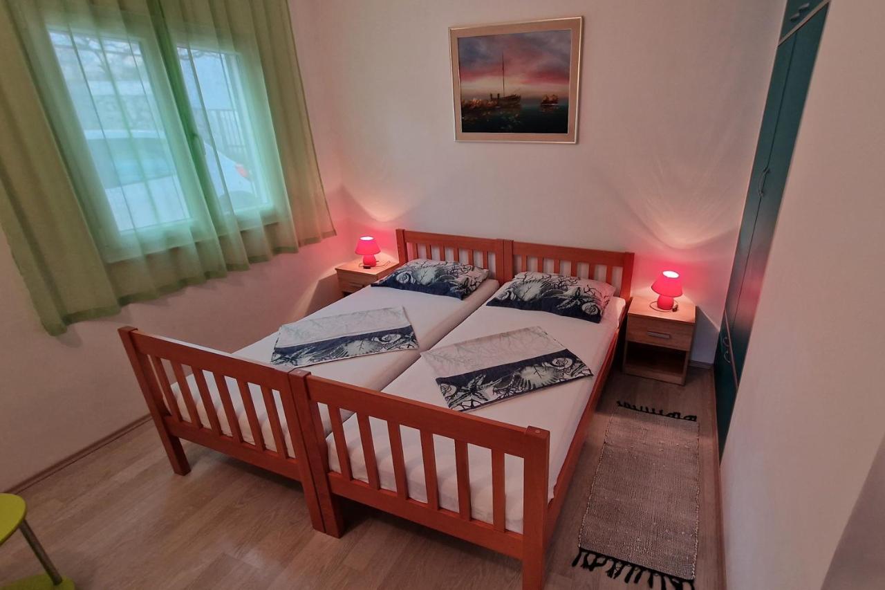 Apartments With A Parking Space Mavarstica, Ciovo - 12435 Трогир Екстериор снимка